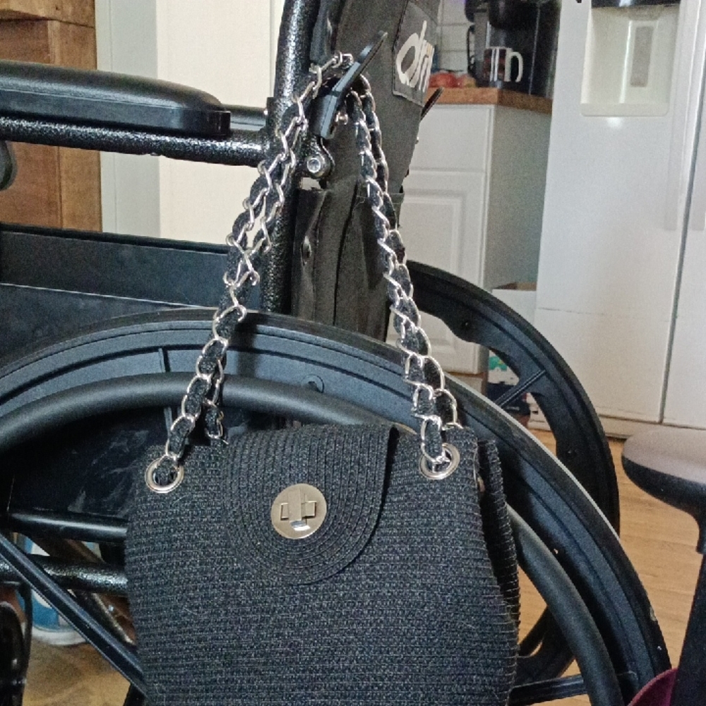 Kim Rogers Black Shoulder Bag with Chain Strap